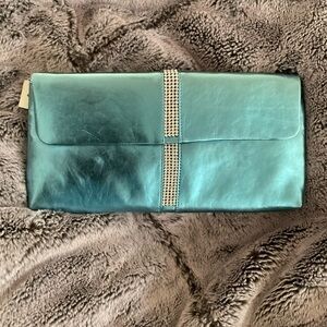 NWT La Sera Blue Shimmer Rhinestone Accent Clutch W/ Metal Chain Strap